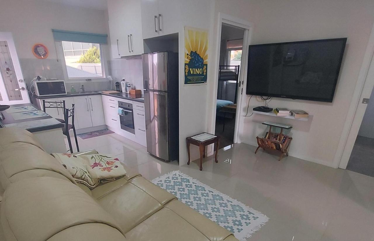 Cascabelbnb Private 2Br Apartment Noarlunga 외부 사진
